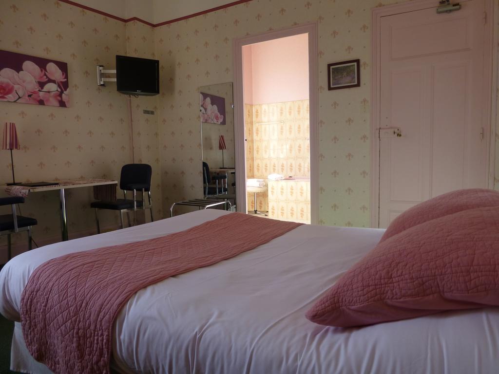 Trianon Hotel Vichy Cameră foto