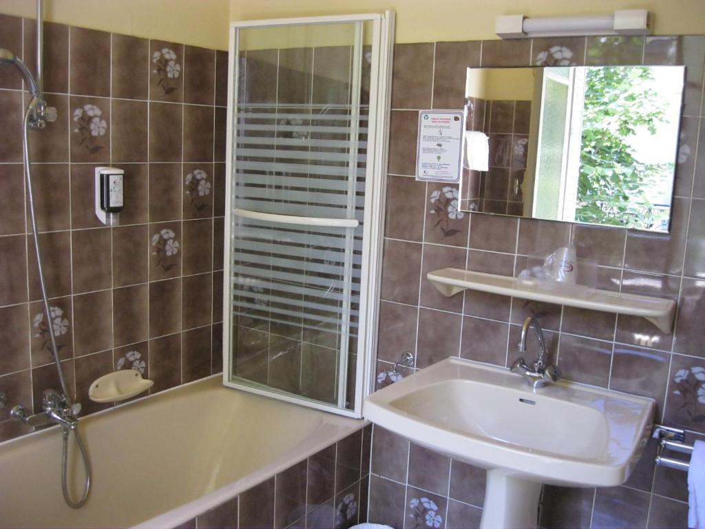 Trianon Hotel Vichy Cameră foto
